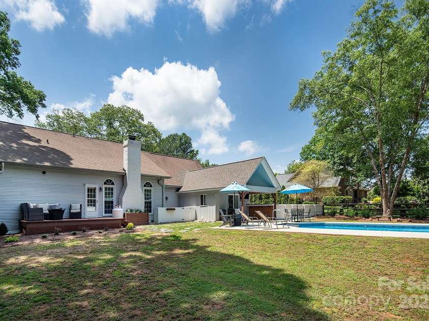 105 Chippewa Trail, China Grove, NC 28023.  MLS# CAR4255896, YatesRealty ID 14598. 