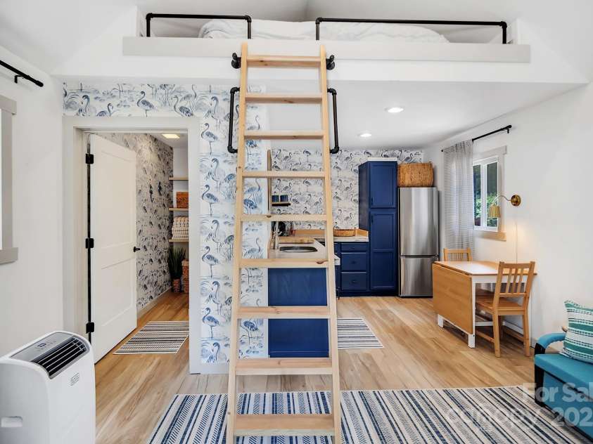 105 Chippewa Trail, China Grove, NC 28023.  MLS# CAR4255896, YatesRealty ID 14598. Pool House with Loft Bed