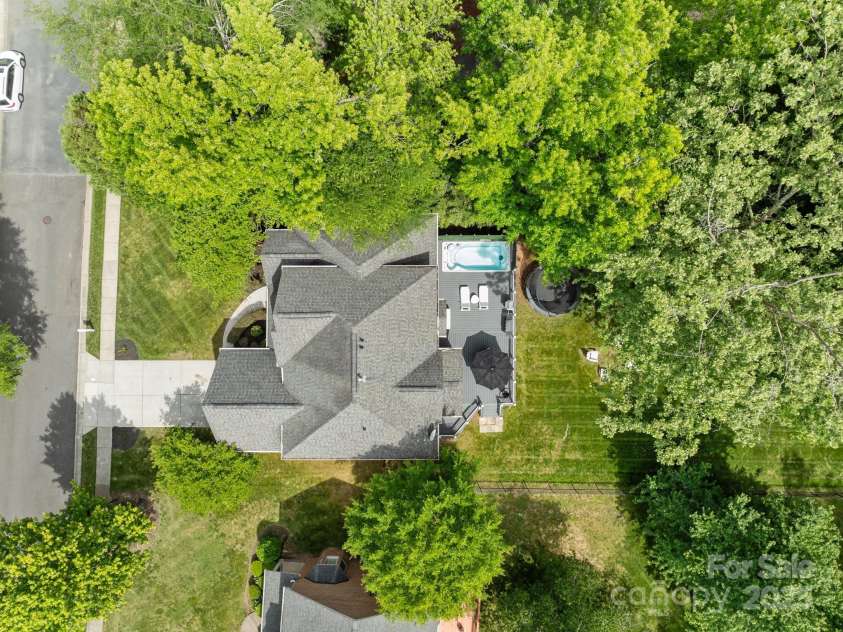 2213 Normandin Court, Charlotte, NC 28216.  MLS# CAR4257308, YatesRealty ID 14599. 