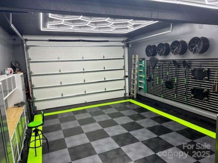 2213 Normandin Court, Charlotte, NC 28216.  MLS# CAR4257308, YatesRealty ID 14599. 