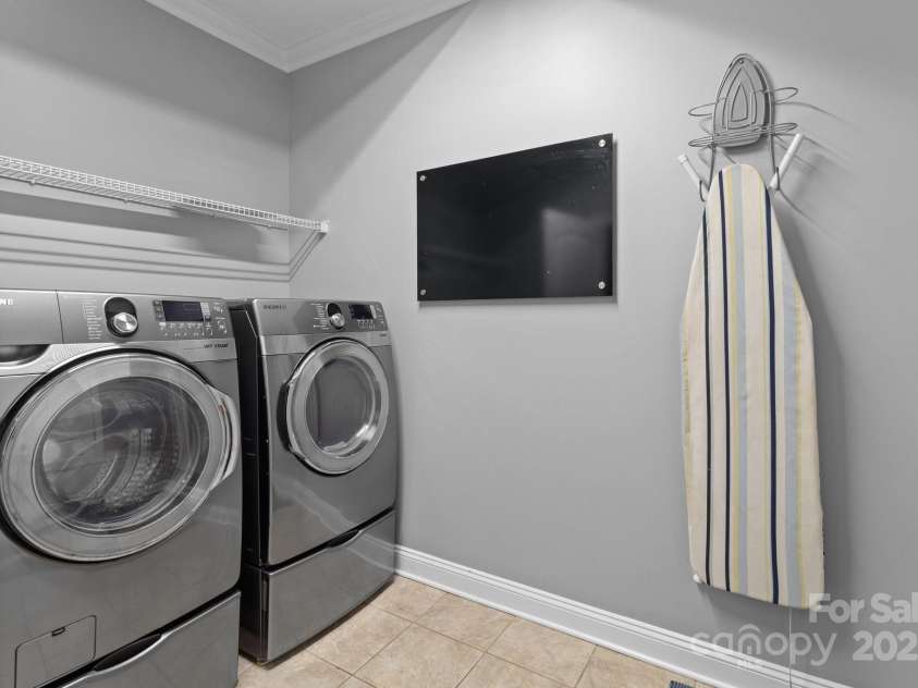 2213 Normandin Court, Charlotte, NC 28216.  MLS# CAR4257308, YatesRealty ID 14599. 