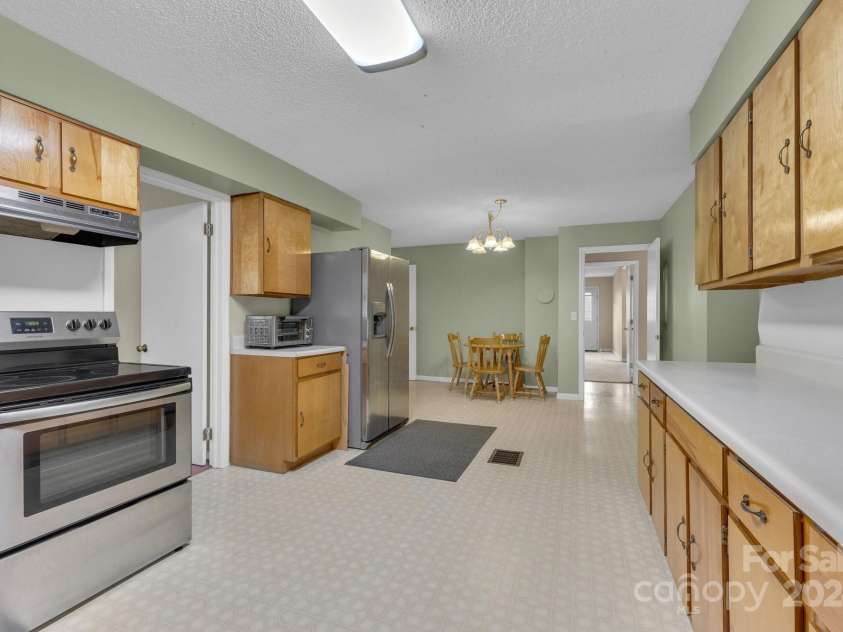 2664 Charles Teague Place, Lenoir, NC 28645.  MLS# CAR4200790, YatesRealty ID 146. 