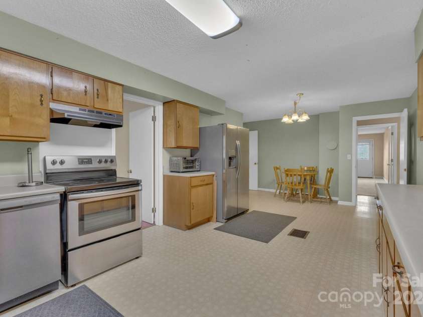 2664 Charles Teague Place, Lenoir, NC 28645.  MLS# CAR4200790, YatesRealty ID 146. 