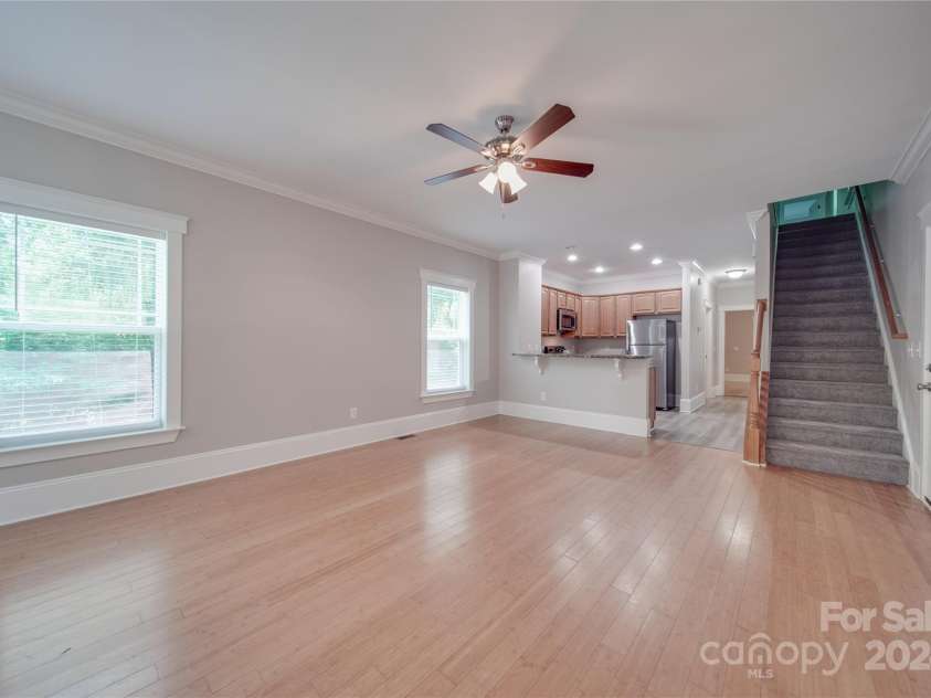 3921 Sky Drive, Charlotte, NC 28226.  MLS# CAR4151615, YatesRealty ID 14600. 