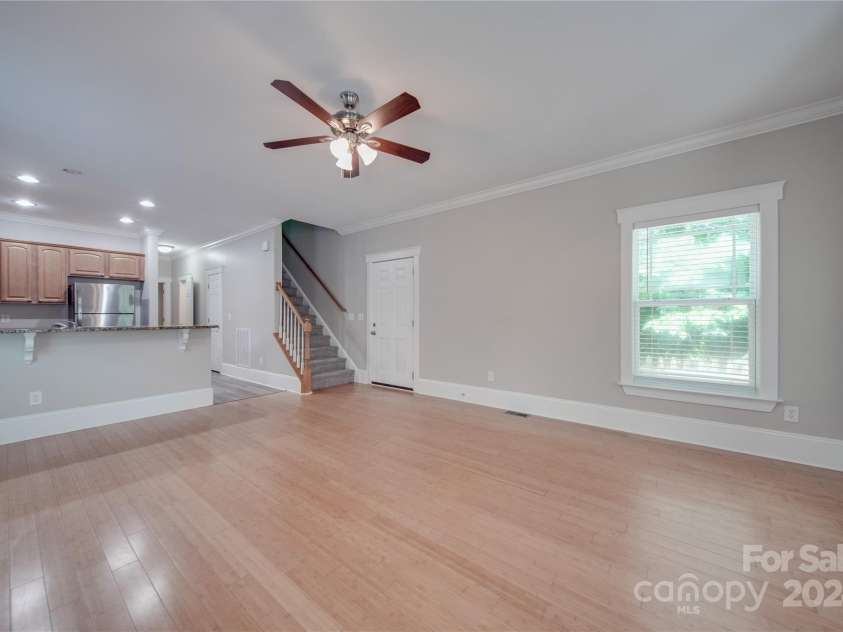 3921 Sky Drive, Charlotte, NC 28226.  MLS# CAR4151615, YatesRealty ID 14600. 