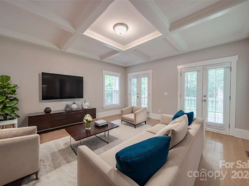 3921 Sky Drive, Charlotte, NC 28226.  MLS# CAR4151615, YatesRealty ID 14600. Den/Office