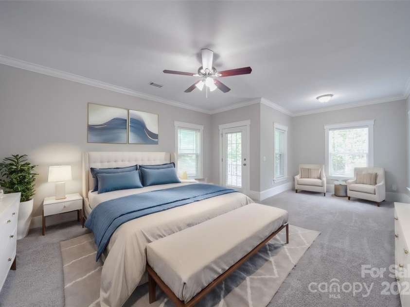 3921 Sky Drive, Charlotte, NC 28226.  MLS# CAR4151615, YatesRealty ID 14600. Primary Bedroom