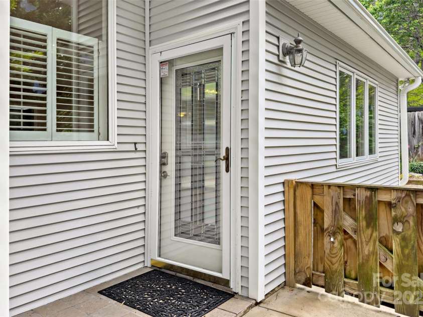 25 Village Parkway, Black Mountain, NC 28711.  MLS# CAR4237392, YatesRealty ID 14605. 