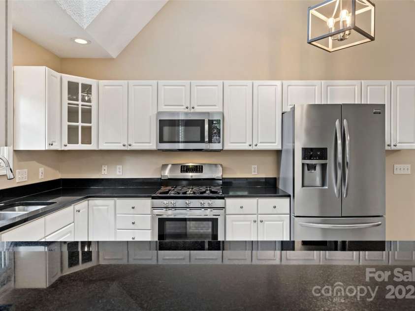 25 Village Parkway, Black Mountain, NC 28711.  MLS# CAR4237392, YatesRealty ID 14605. 