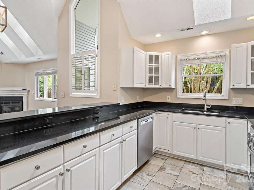 25 Village Parkway, Black Mountain, NC 28711.  MLS# CAR4237392, YatesRealty ID 14605. 