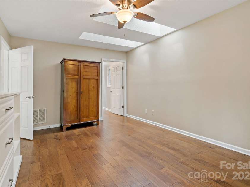 25 Village Parkway, Black Mountain, NC 28711.  MLS# CAR4237392, YatesRealty ID 14605. 