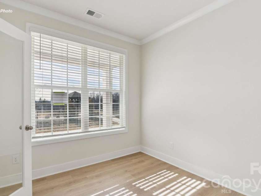 9323 Carver Avenue, Huntersville, NC 28078.  MLS# CAR4361118, YatesRealty ID 14606. 