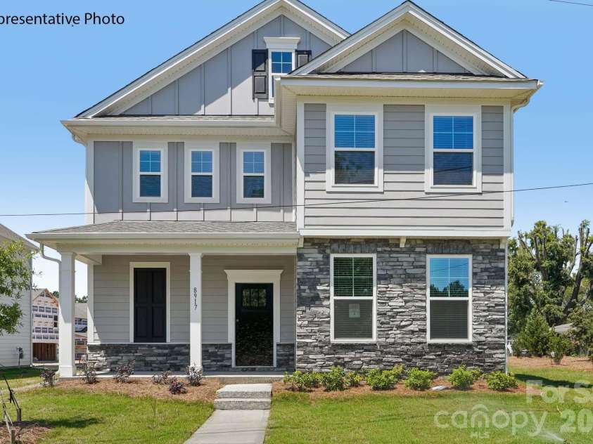 9303 Carver Avenue, Huntersville, NC 28078.  MLS# CAR4338041, YatesRealty ID 14607. 