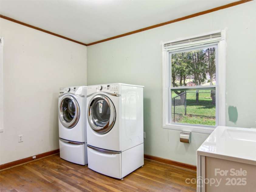 1285 Sandy Branch Road, Bakersville, NC 28705.  MLS# CAR4246881, YatesRealty ID 14608. 