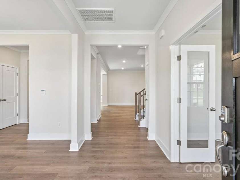 9315 Carver Avenue, Huntersville, NC 28078.  MLS# CAR4361111, YatesRealty ID 14609. 