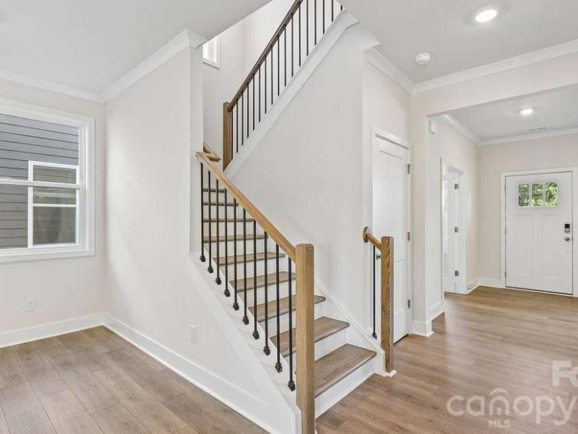 9315 Carver Avenue, Huntersville, NC 28078.  MLS# CAR4361111, YatesRealty ID 14609. 