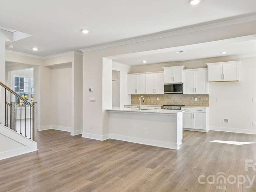 9315 Carver Avenue, Huntersville, NC 28078.  MLS# CAR4361111, YatesRealty ID 14609. 