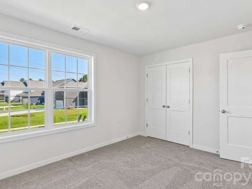 9315 Carver Avenue, Huntersville, NC 28078.  MLS# CAR4361111, YatesRealty ID 14609. 