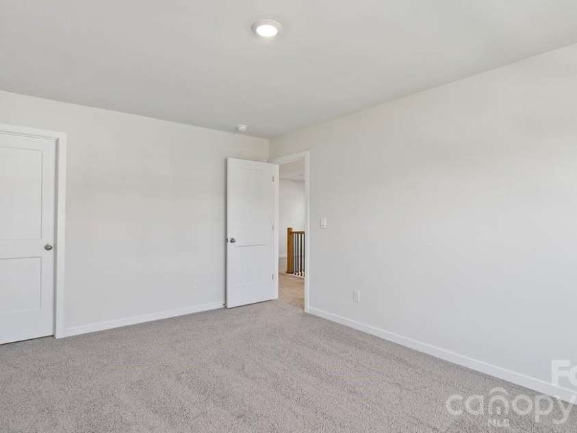 9315 Carver Avenue, Huntersville, NC 28078.  MLS# CAR4361111, YatesRealty ID 14609. 