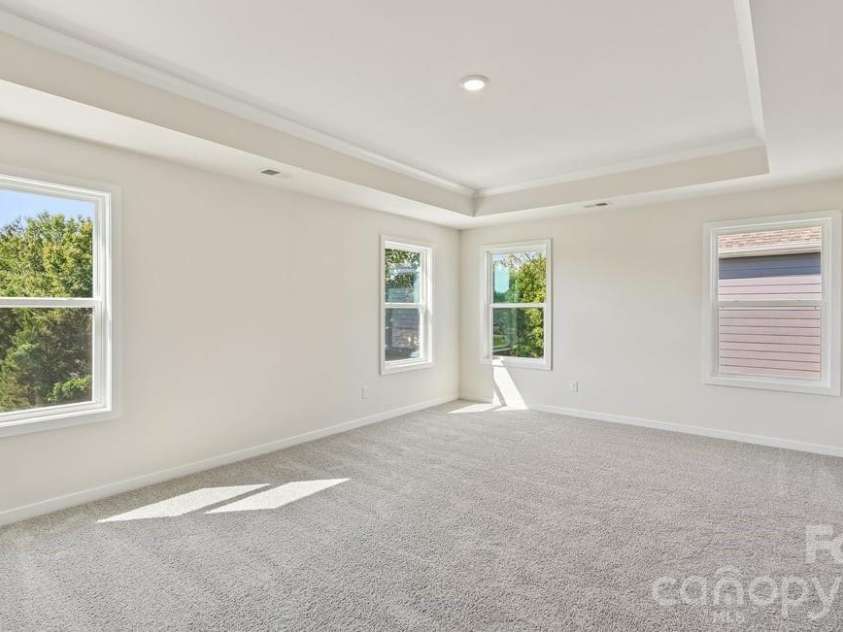 9315 Carver Avenue, Huntersville, NC 28078.  MLS# CAR4361111, YatesRealty ID 14609. 