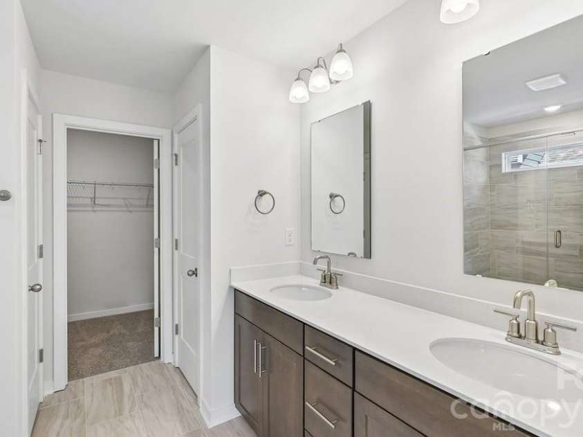 9315 Carver Avenue, Huntersville, NC 28078.  MLS# CAR4361111, YatesRealty ID 14609. 