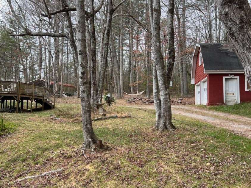 2221 Old Kanuga Road, Hendersonville, NC 28739.  MLS# CAR4242530, YatesRealty ID 14612. 