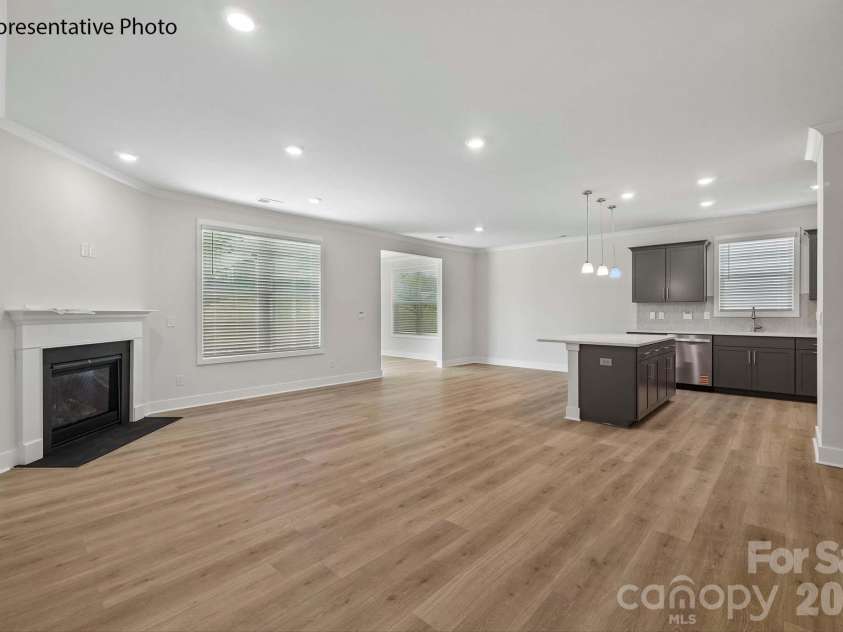 7313 Butternut Oak Terrace, Huntersville, NC 28078.  MLS# CAR4351796, YatesRealty ID 14613. 