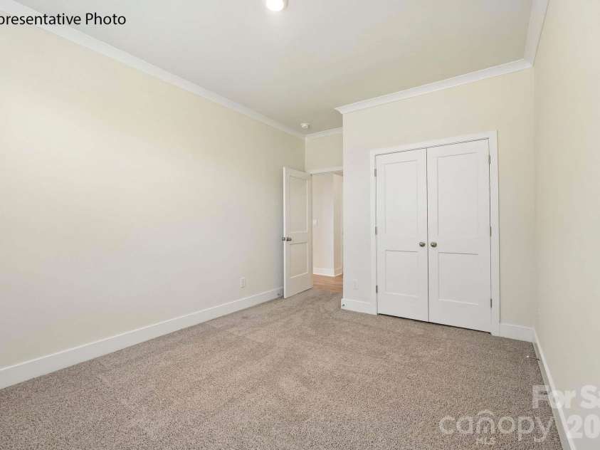 7313 Butternut Oak Terrace, Huntersville, NC 28078.  MLS# CAR4351796, YatesRealty ID 14613. 
