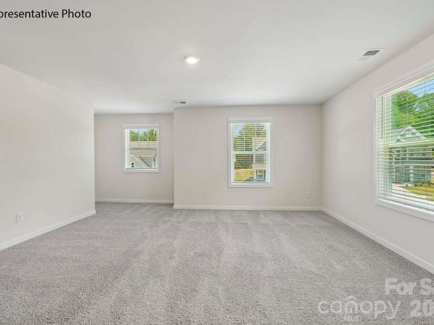 7313 Butternut Oak Terrace, Huntersville, NC 28078.  MLS# CAR4351796, YatesRealty ID 14613. 
