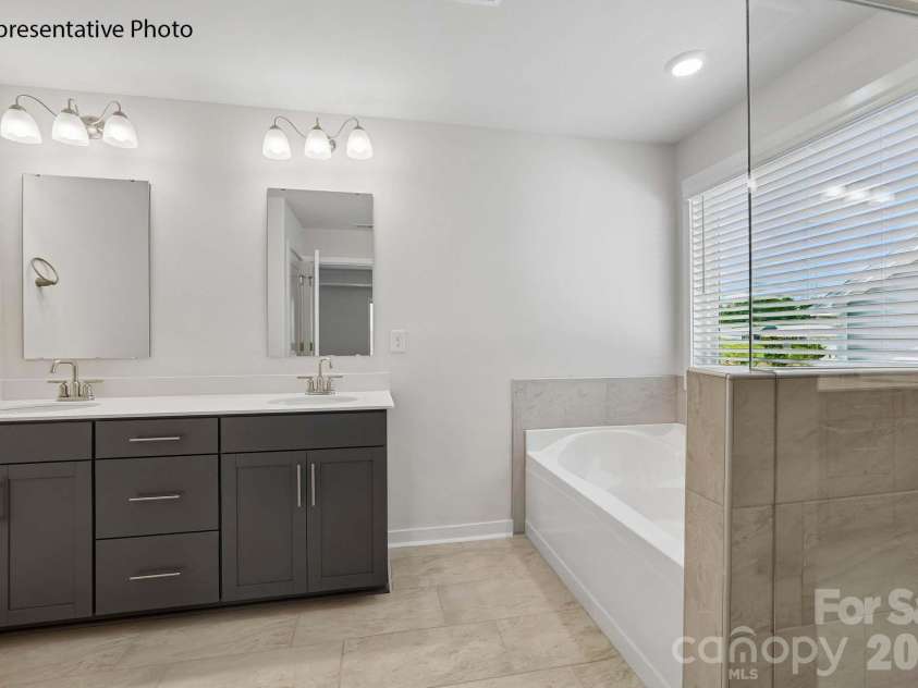 7313 Butternut Oak Terrace, Huntersville, NC 28078.  MLS# CAR4351796, YatesRealty ID 14613. 