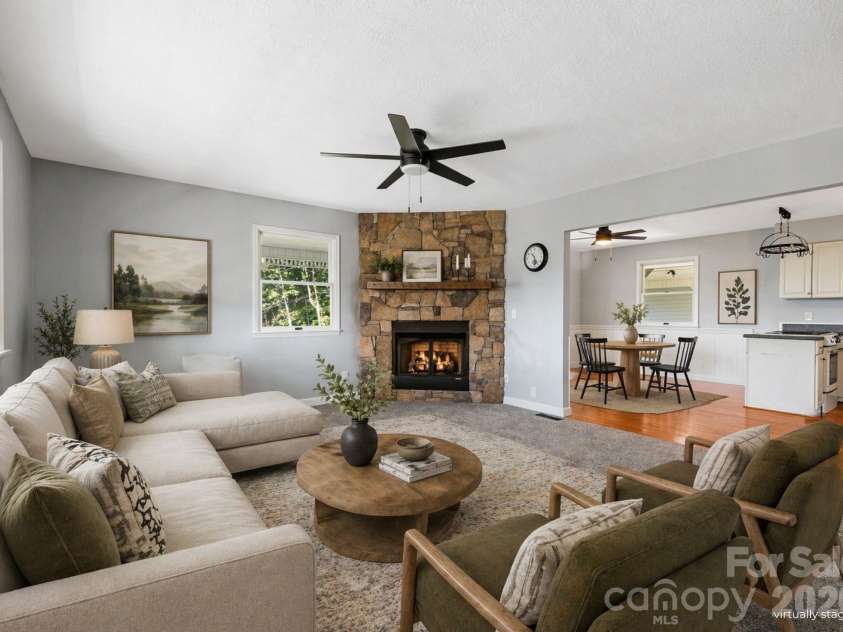 95 Friendship Road, Burnsville, NC 28714.  MLS# CAR4358754, YatesRealty ID 14615. 