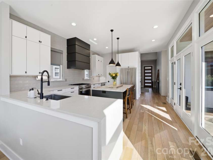 1505 Parson Street, Charlotte, NC 28205.  MLS# CAR4369248, YatesRealty ID 14619. 