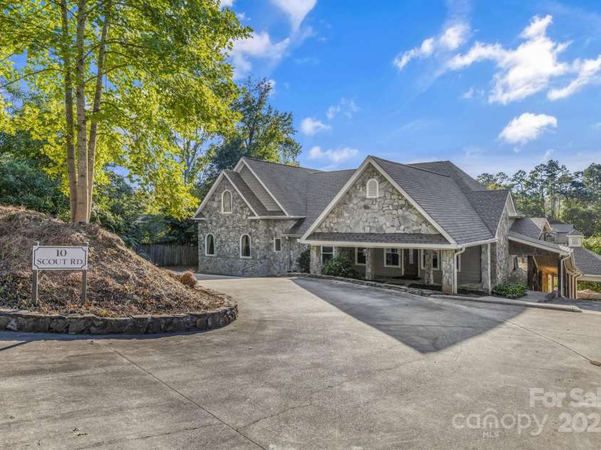 10 Scout Road, Greenville, SC 29611.  MLS# CAR4318926, YatesRealty ID 1462. 