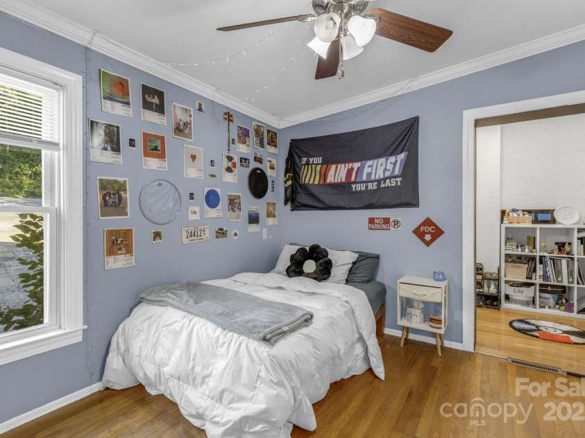 10 Scout Road, Greenville, SC 29611.  MLS# CAR4318926, YatesRealty ID 1462. 