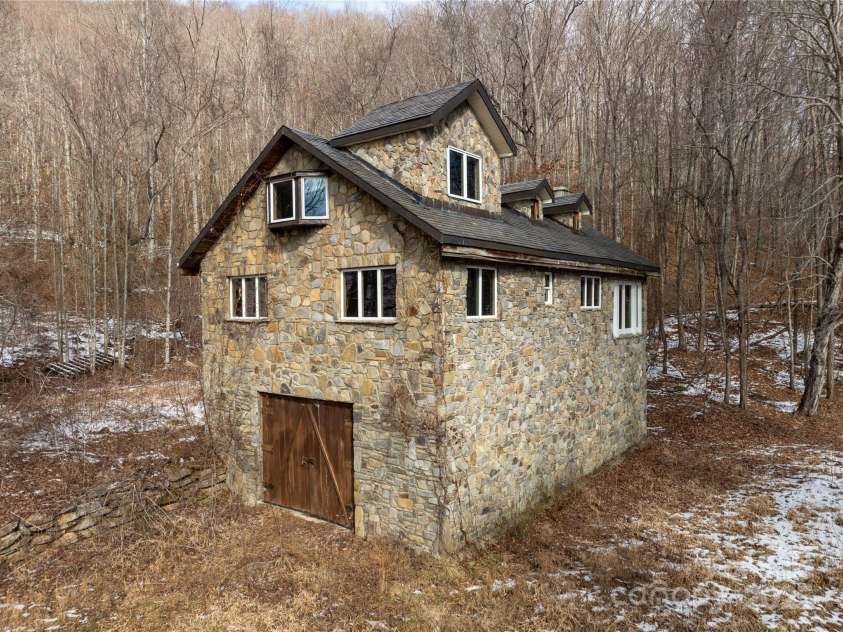 OFF Alarka Road, Bryson City, NC 28713.  MLS# CAR4216105, YatesRealty ID 1462. 