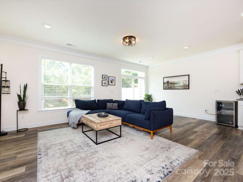2141 Bexar Trail, Matthews, NC 28105.  MLS# CAR4255990, YatesRealty ID 14621. Spacious living room