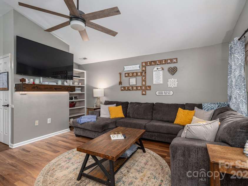 1774 Smyrna Lane, Catawba, NC 28609.  MLS# CAR4257675, YatesRealty ID 14624. Living Room