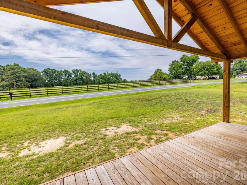 603 Hogan Farm Road, Seagrove, NC 27341.  MLS# CAR4372827, YatesRealty ID 14624. 