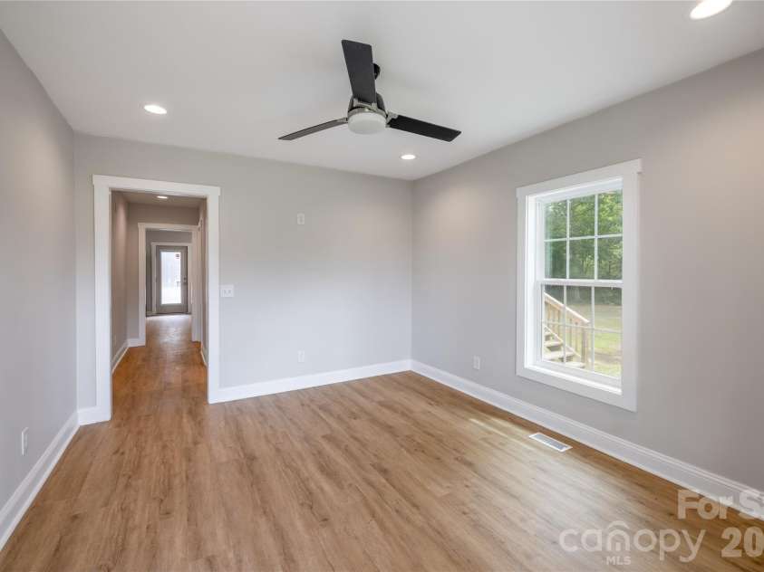 603 Hogan Farm Road, Seagrove, NC 27341.  MLS# CAR4372827, YatesRealty ID 14624. 