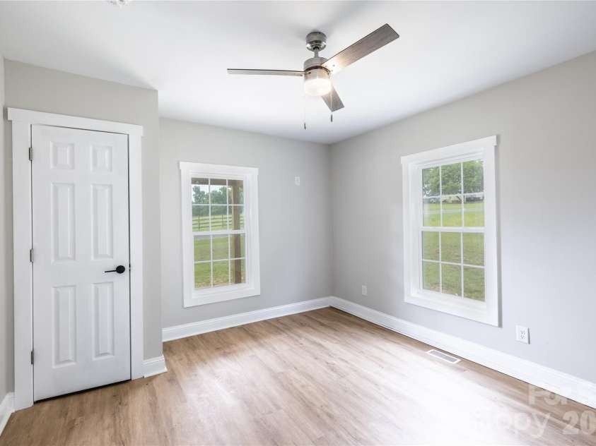 603 Hogan Farm Road, Seagrove, NC 27341.  MLS# CAR4372827, YatesRealty ID 14624. 