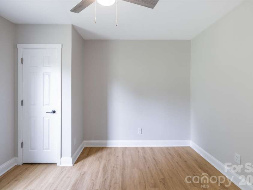603 Hogan Farm Road, Seagrove, NC 27341.  MLS# CAR4372827, YatesRealty ID 14624. 