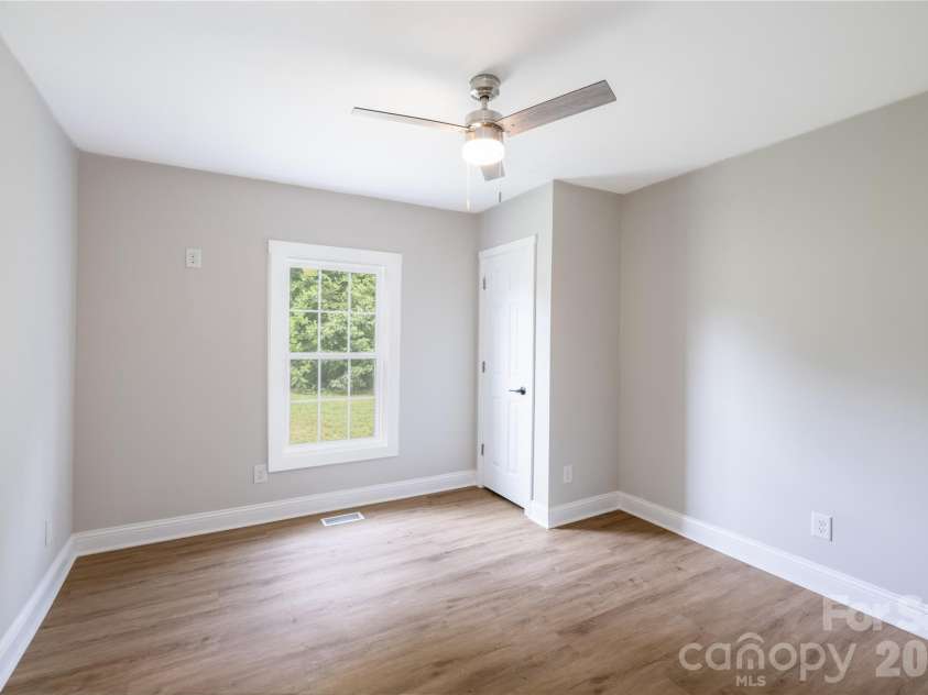603 Hogan Farm Road, Seagrove, NC 27341.  MLS# CAR4372827, YatesRealty ID 14624. 