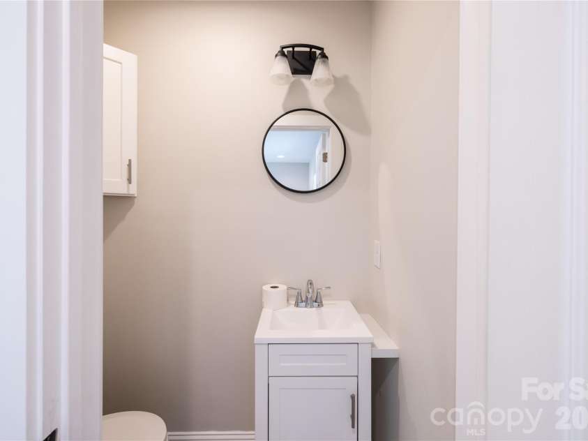603 Hogan Farm Road, Seagrove, NC 27341.  MLS# CAR4372827, YatesRealty ID 14624. 