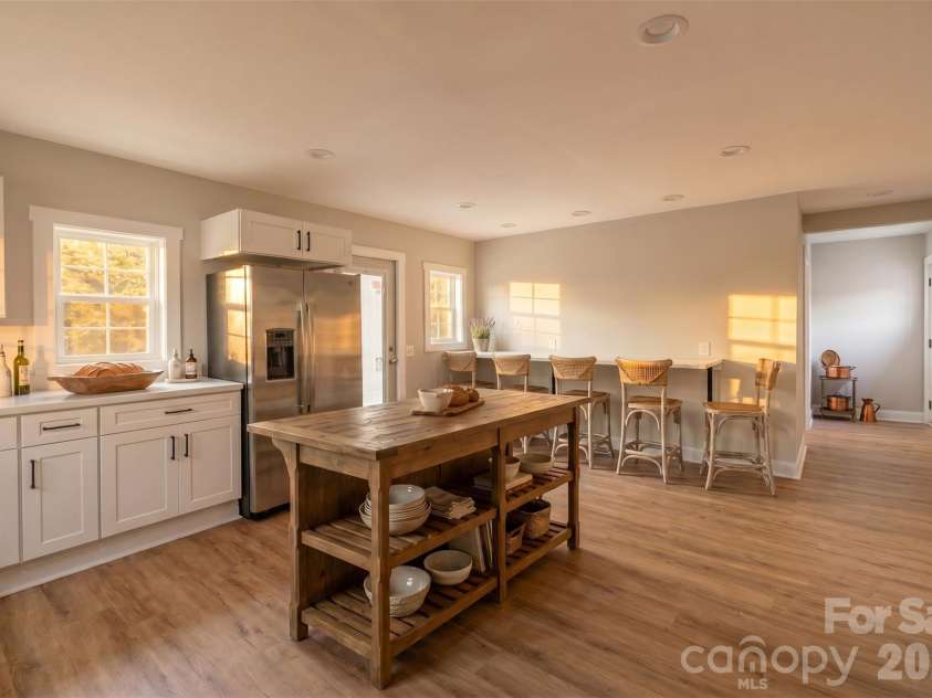 603 Hogan Farm Road, Seagrove, NC 27341.  MLS# CAR4372827, YatesRealty ID 14624. Virtually Staged Kitchen