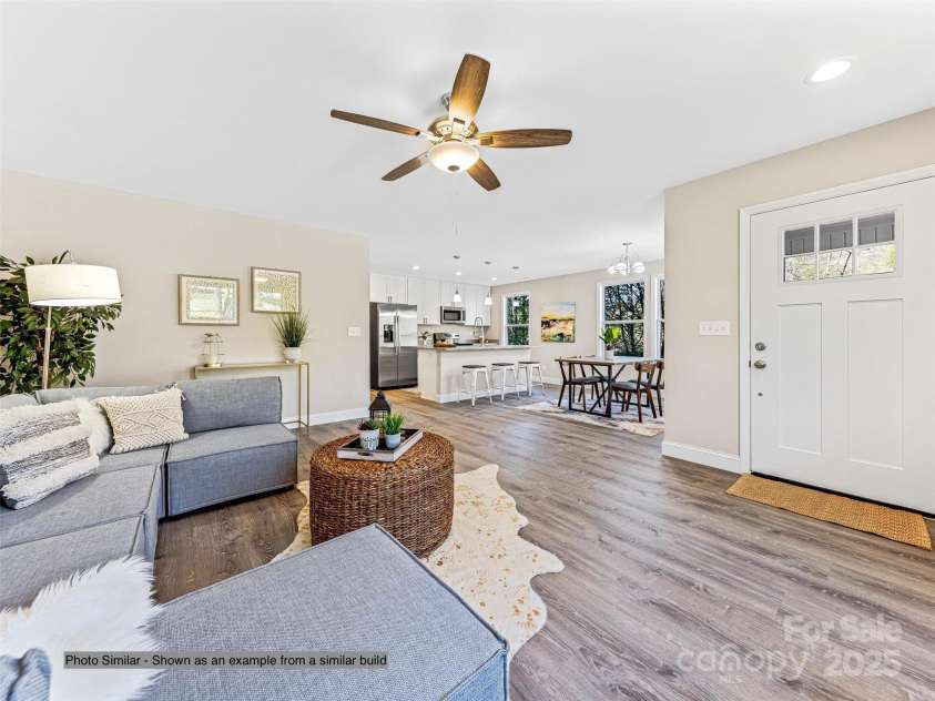 95 Eastabrook Avenue, Brevard, NC 28712.  MLS# CAR4206882, YatesRealty ID 14625. 