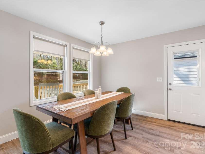 95 Eastabrook Avenue, Brevard, NC 28712.  MLS# CAR4332196, YatesRealty ID 14625. 