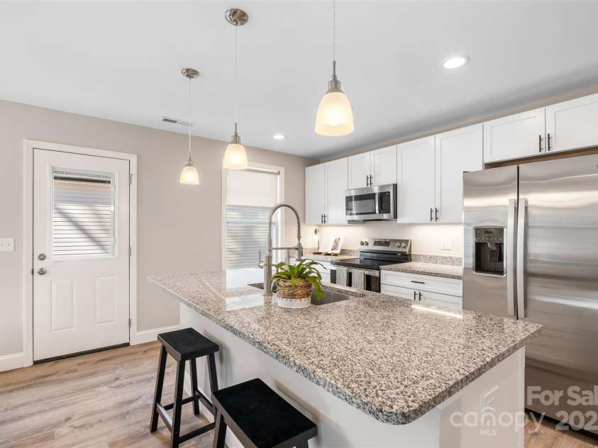 95 Eastabrook Avenue, Brevard, NC 28712.  MLS# CAR4332196, YatesRealty ID 14625. 