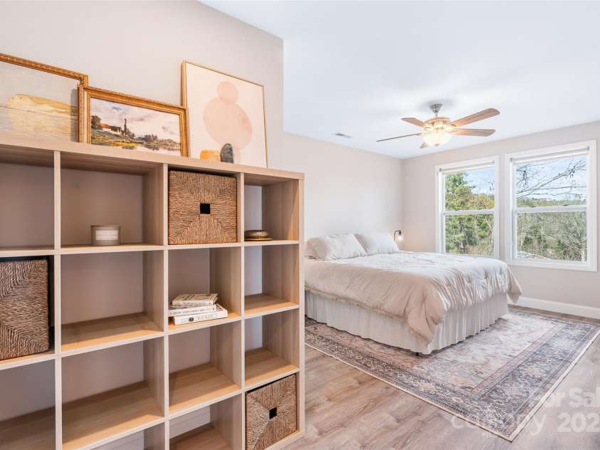 95 Eastabrook Avenue, Brevard, NC 28712.  MLS# CAR4332196, YatesRealty ID 14625. 