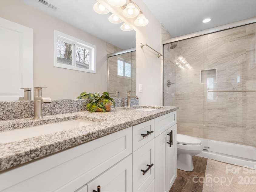 95 Eastabrook Avenue, Brevard, NC 28712.  MLS# CAR4332196, YatesRealty ID 14625. 