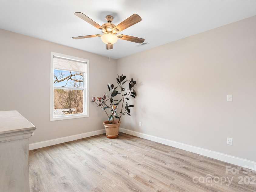 95 Eastabrook Avenue, Brevard, NC 28712.  MLS# CAR4332196, YatesRealty ID 14625. 